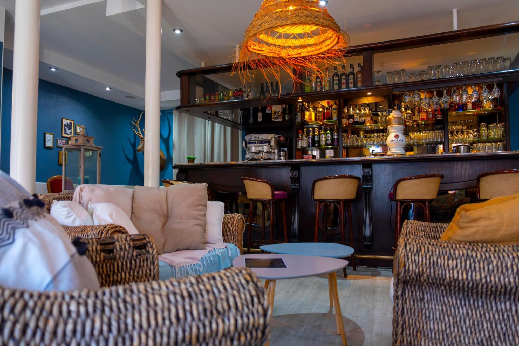 מונטגו Hotel Restaurant Les Voyageurs מראה חיצוני תמונה